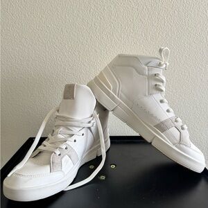 On Cloud THE ROGER Clubhouse Mid- Women’s 9.5